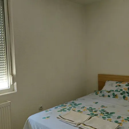 אוהריד Apartment Miki מראה חיצוני תמונה