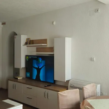 אוהריד Apartment Miki מראה חיצוני תמונה