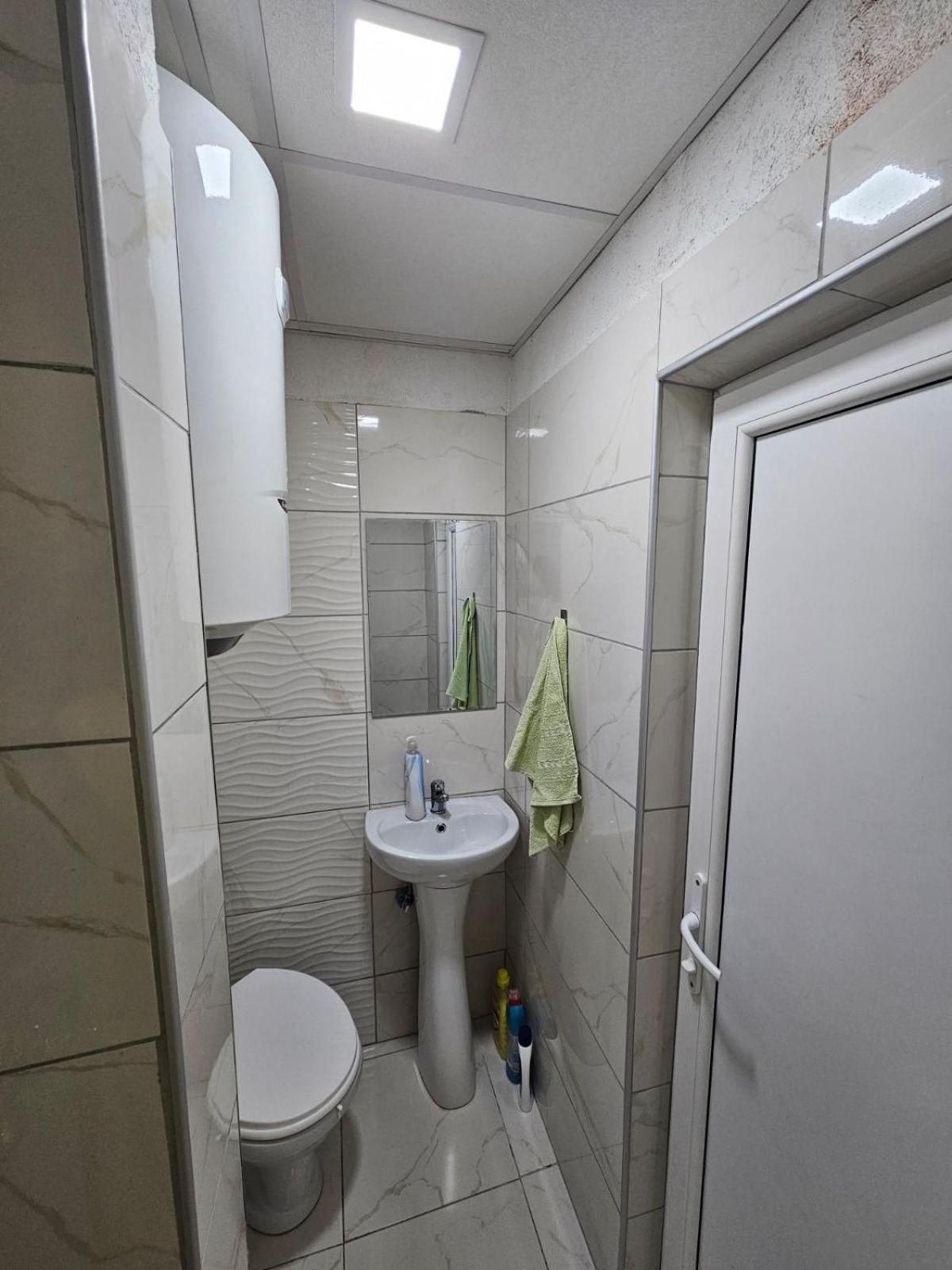 Miki Apartment *